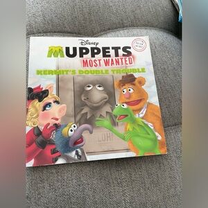 💜muppets most wanted paperback book